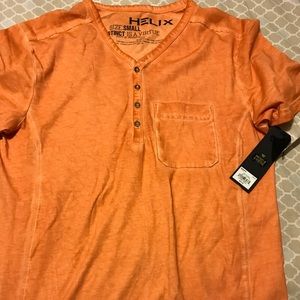 Young men’s Heliz T-shirt NWT